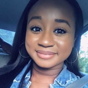 Meet your Posher, Kayla